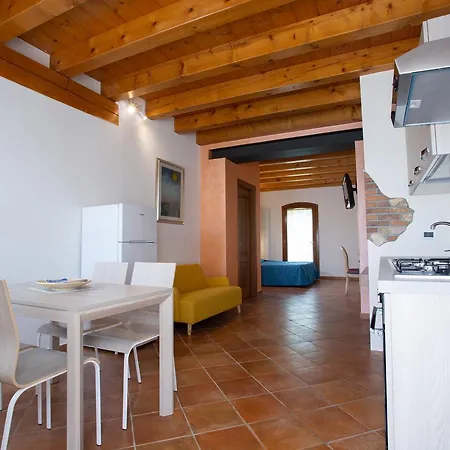 Casaquisi Apartament *